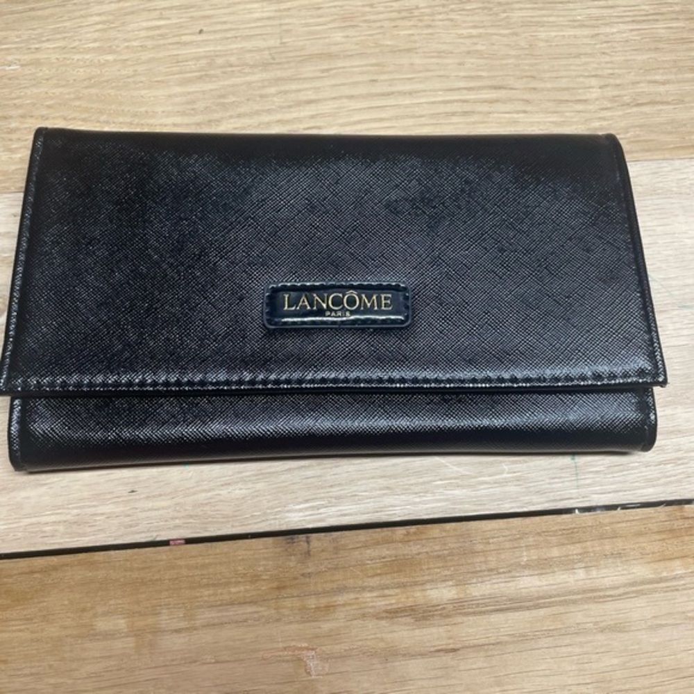 Lancôme makeup brush bag